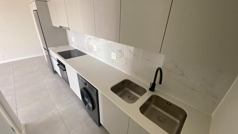 To Let 1 Bedroom Property for Rent in Sandown Western Cape